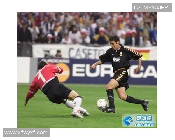 五十年前足球传奇人物回顾 球场上的辉煌岁月与不朽经典